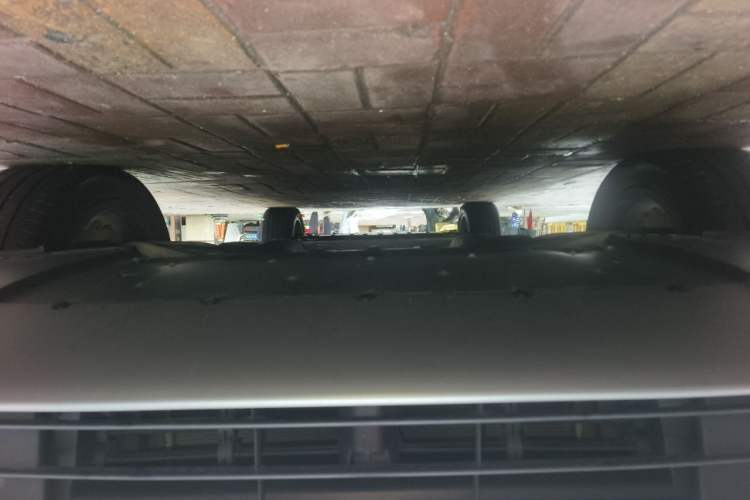 Used Nio ES7 2022 75 kWh Chassis Front