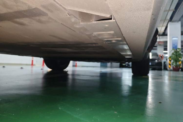 Used Nio ES7 2022 75 kWh Chassis Front Left