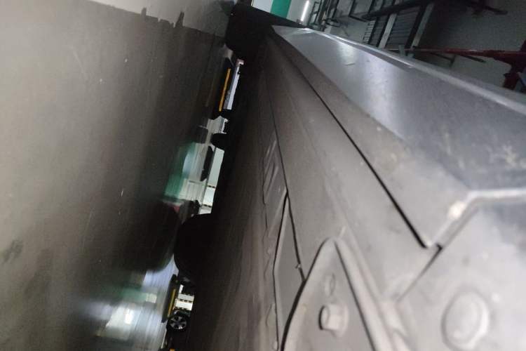 Used Nio ES7 2022 75 kWh Chassis Front Right