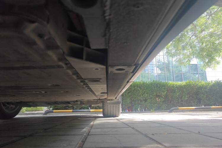 Used Nio ES7 2022 75 kWh Chassis Rear Right