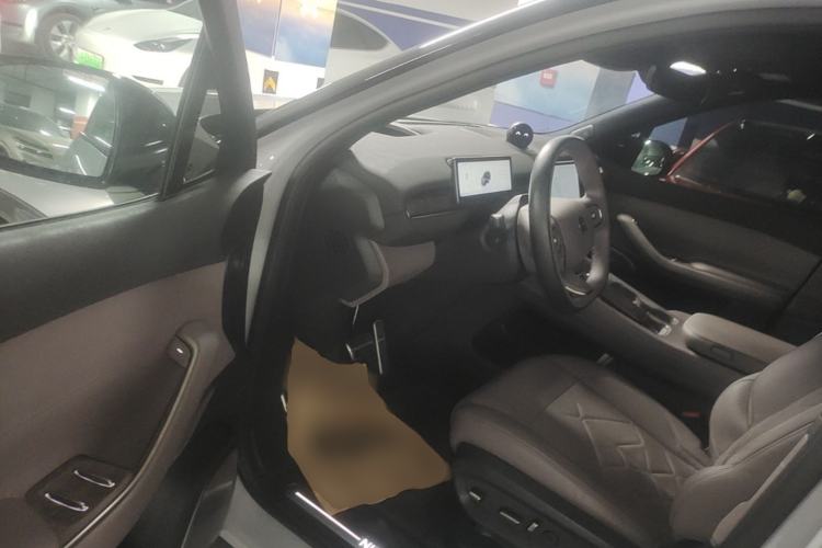 Used Nio ES7 2022 100kWh First Edition Driver Seat