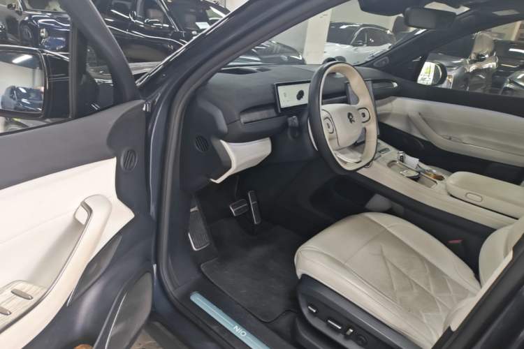 Used Nio ES7 2022 100kWh First Edition Driver Seat