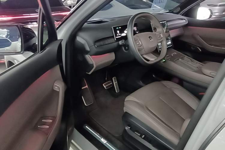 Used Nio ES7 2022 75 kWh Driver Seat