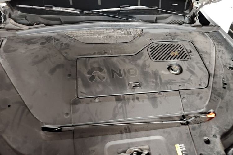 Used Nio ES7 2022 75 kWh Engine Bay