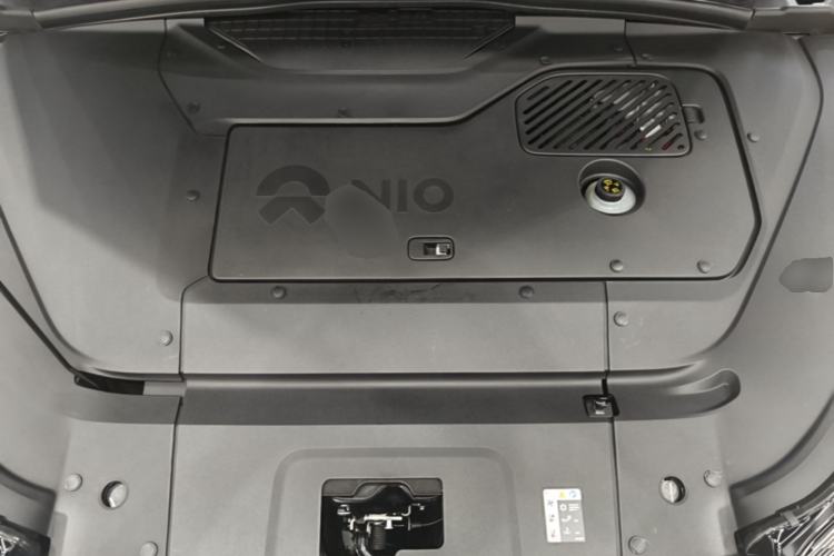 Used Nio ES7 2022 75 kWh Engine Bay