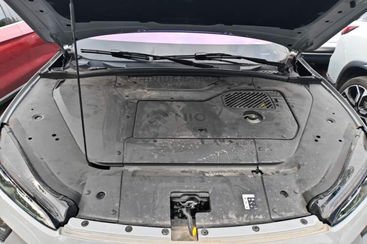 Used Nio ES7 2022 75 kWh Engine Bay