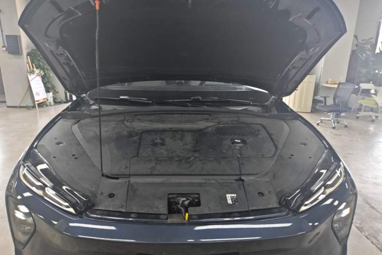 Used Nio ES7 2022 100kWh First Edition Engine Bay