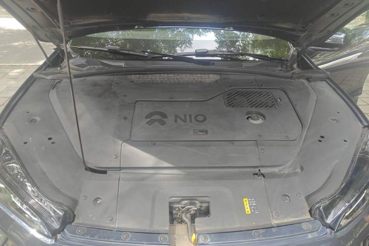 Used Nio ES7 2022 75 kWh Engine Bay