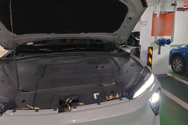 Used Nio ES7 2022 75 kWh Engine Bay Left