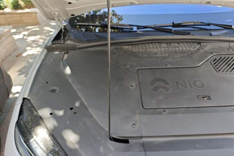 Used Nio ES7 2022 75 kWh Engine Bay Right