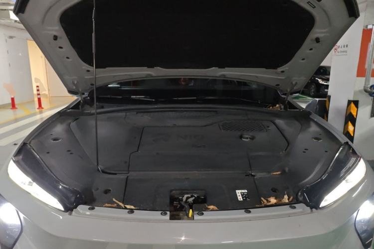Used Nio ES7 2022 75 kWh Engine Bay