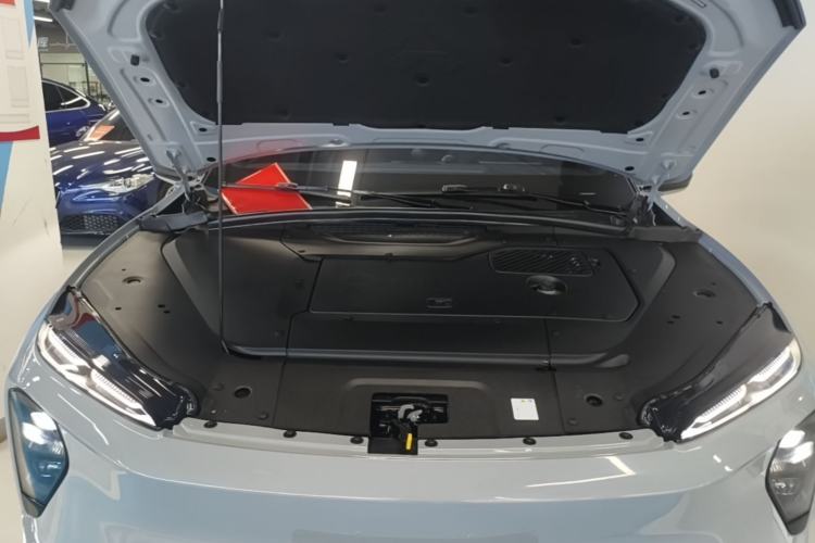 Used Nio ES7 2022 75 kWh Engine Bay