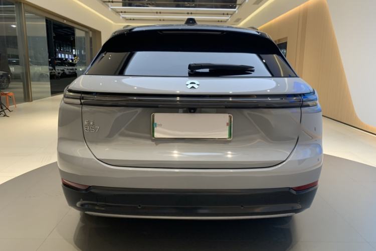 Used Nio ES7 2022 75 kWh Exterior 1