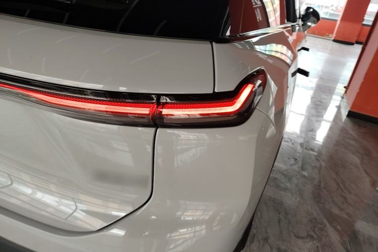 Used Nio ES7 2022 75 kWh Exterior 3