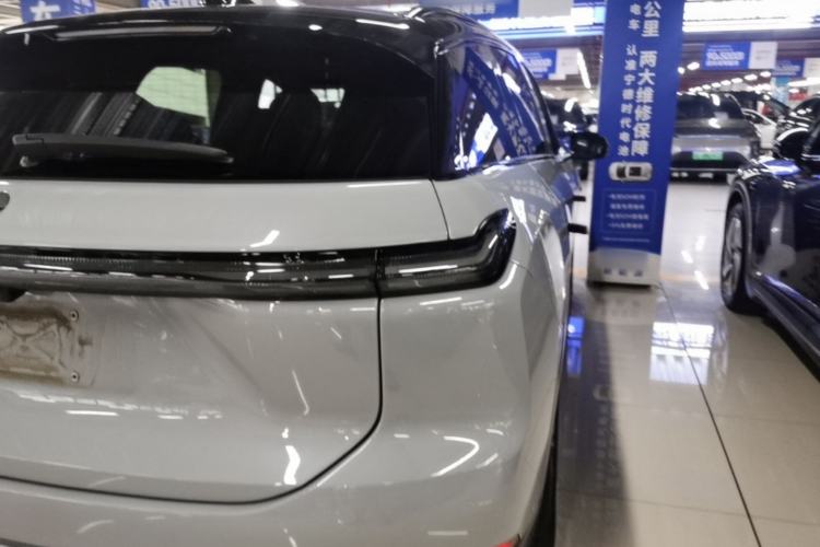 Used Nio ES7 2022 100 kWh Exterior 3