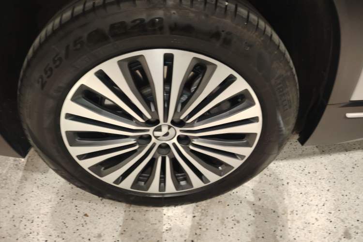 Used Nio ES7 2022 75 kWh Exterior 3