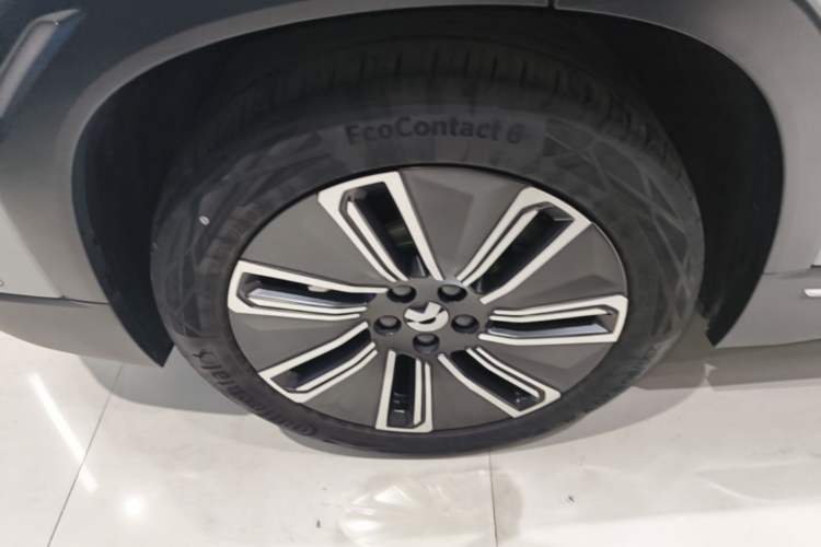Used Nio ES7 2022 75 kWh Exterior 3