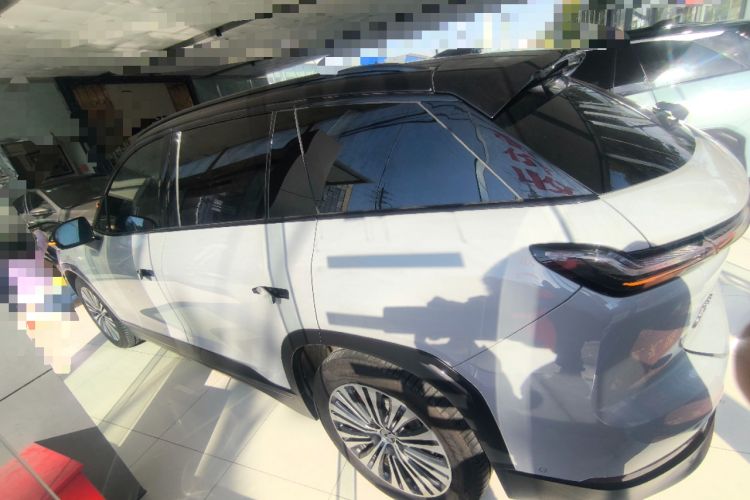 Used Nio ES7 2022 75 kWh Exterior 3