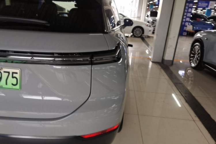Used Nio ES7 2022 100 kWh Exterior 3