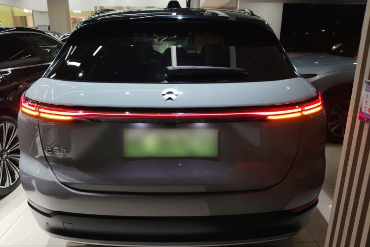 Used Nio ES7 2022 75 kWh Exterior 4