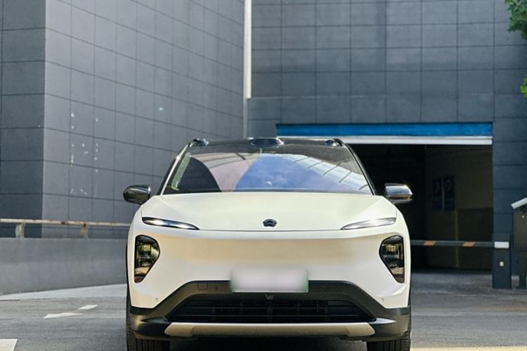 Used Nio ES7 2022 75 kWh Exterior 4