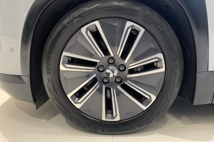 Used Nio ES7 2022 75 kWh Exterior 4