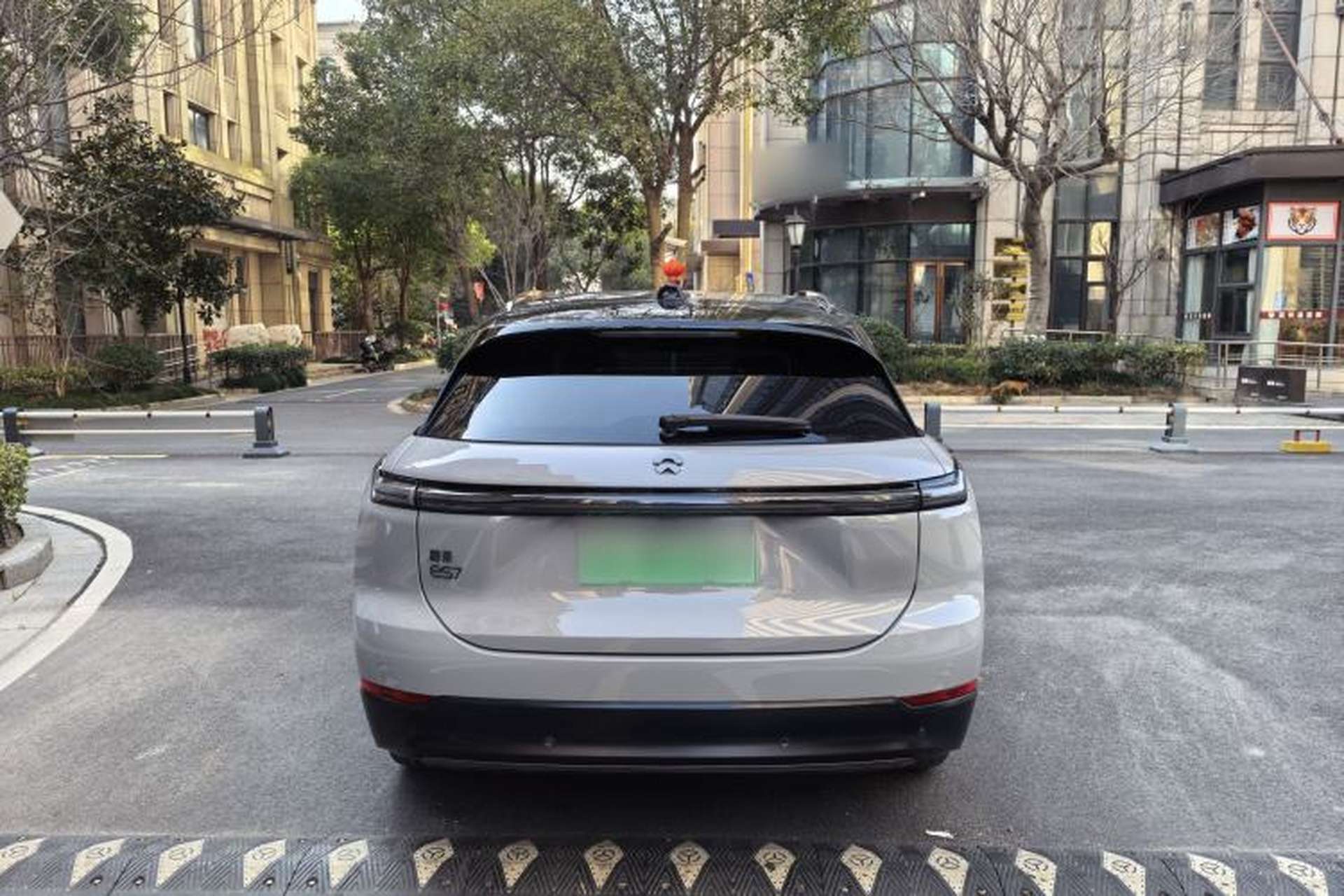 Used Nio ES7 2022 75 kWh Exterior 5
