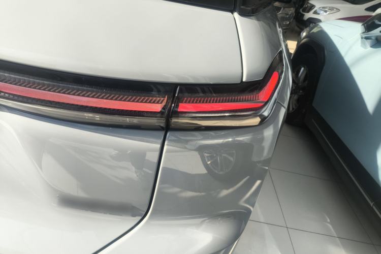 Used Nio ES7 2022 75 kWh Exterior 6