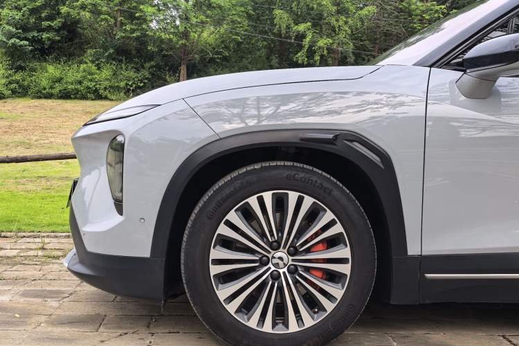 Used Nio ES7 2022 75 kWh Exterior 8