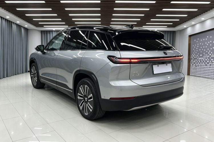 Used Nio ES7 2022 75 kWh Exterior 9