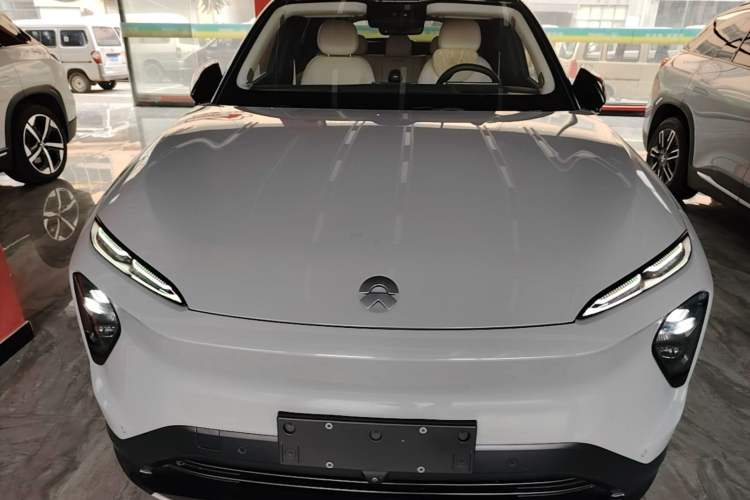 Used Nio ES7 2022 75 kWh Front