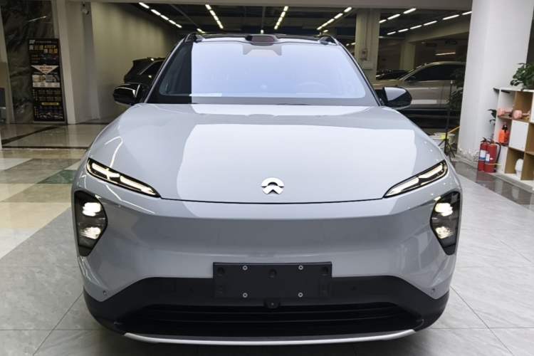 Used Nio ES7 2022 100 kWh Front