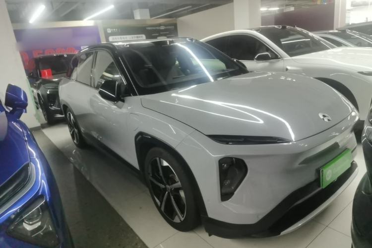 Used Nio ES7 2022 75 kWh Front Right 45 Deg
