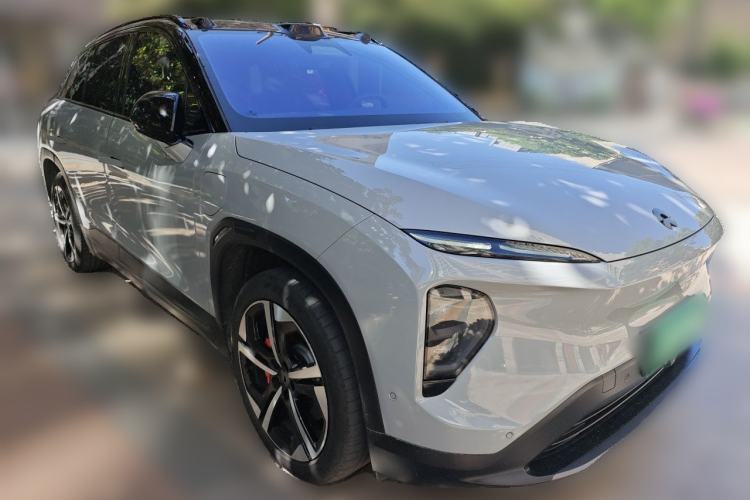 Used Nio ES7 2022 75 kWh Front Right 45 Deg