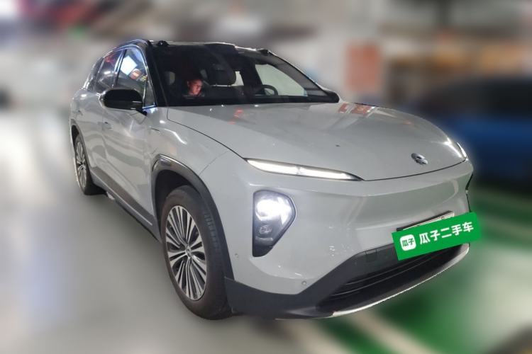 Used Nio ES7 2022 75 kWh Front Right 45 Deg