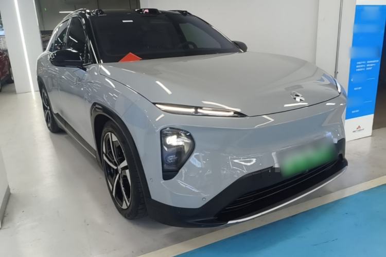 Used Nio ES7 2022 75 kWh Front Right 45 Deg