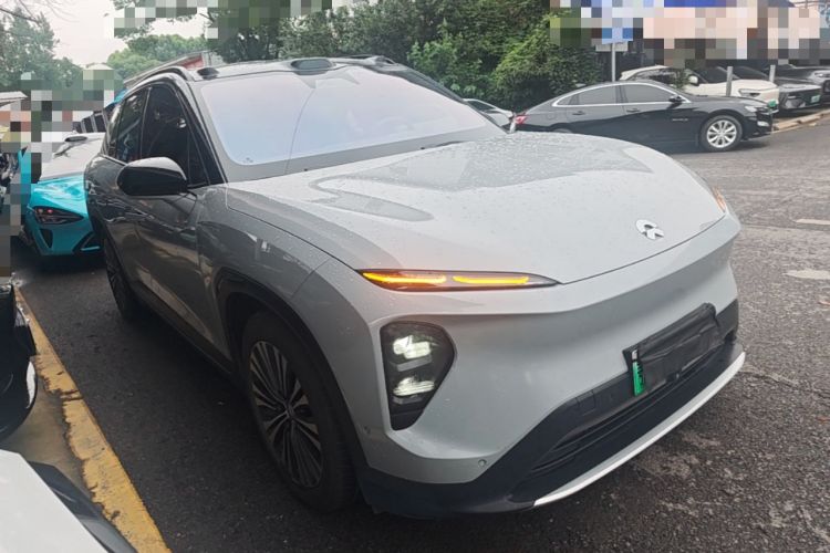 Used Nio ES7 2022 75 kWh Front Right 45 Deg