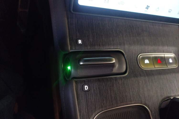 Used Nio ES7 2022 100kWh First Edition Gear Lever