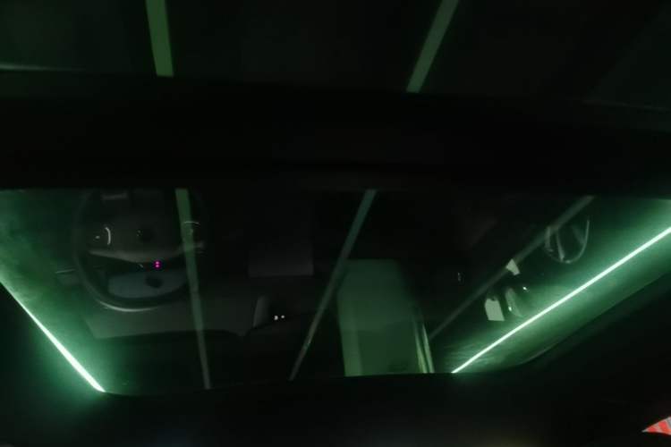 Used Nio ES7 2022 75 kWh Headliner