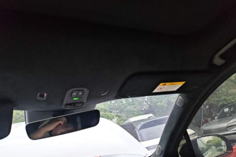 Used Nio ES7 2022 75 kWh Headliner