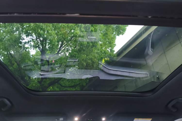Used Nio ES7 2022 75 kWh Headliner