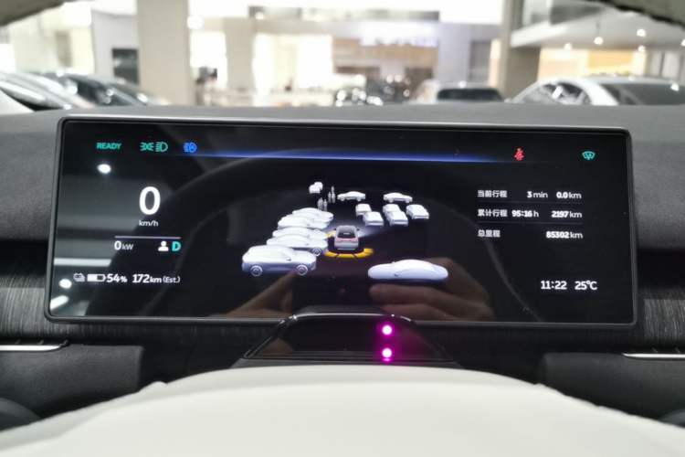 Used Nio ES7 2022 75 kWh Instrument Cluster