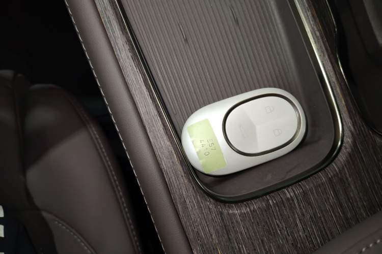 Used Nio ES7 2022 75 kWh Interior 1