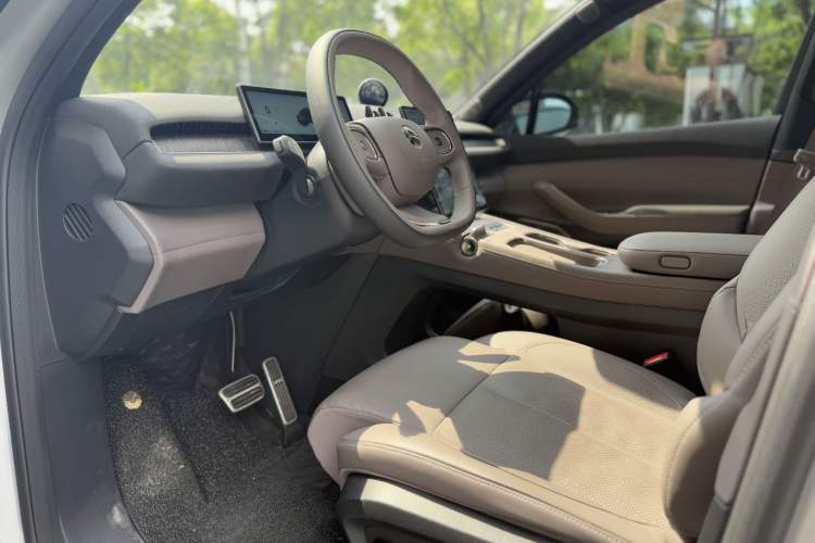 Used Nio ES7 2022 75 kWh Interior 1