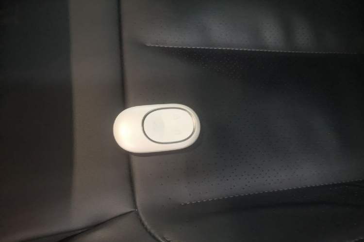 Used Nio ES7 2022 75 kWh Interior 1