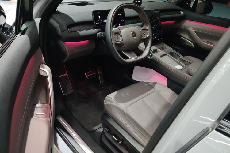Used Nio ES7 2022 75 kWh Interior 3