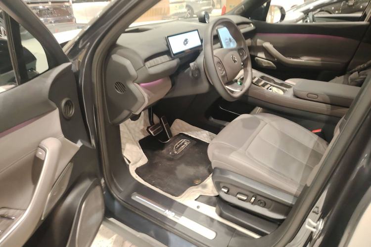 Used Nio ES7 2022 75 kWh Interior 3