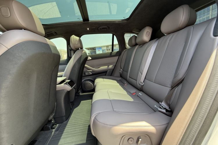 Used Nio ES7 2022 75 kWh Interior 3