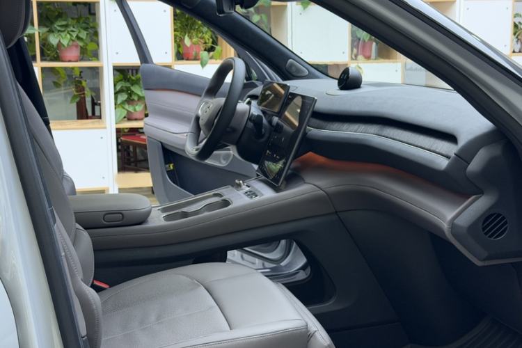 Used Nio ES7 2022 100 kWh Interior 3