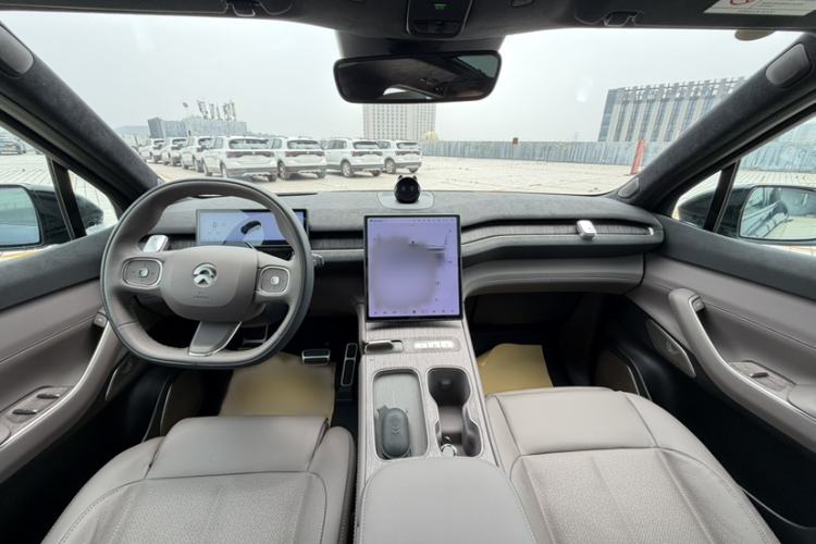 Used Nio ES7 2022 75 kWh Interior 3